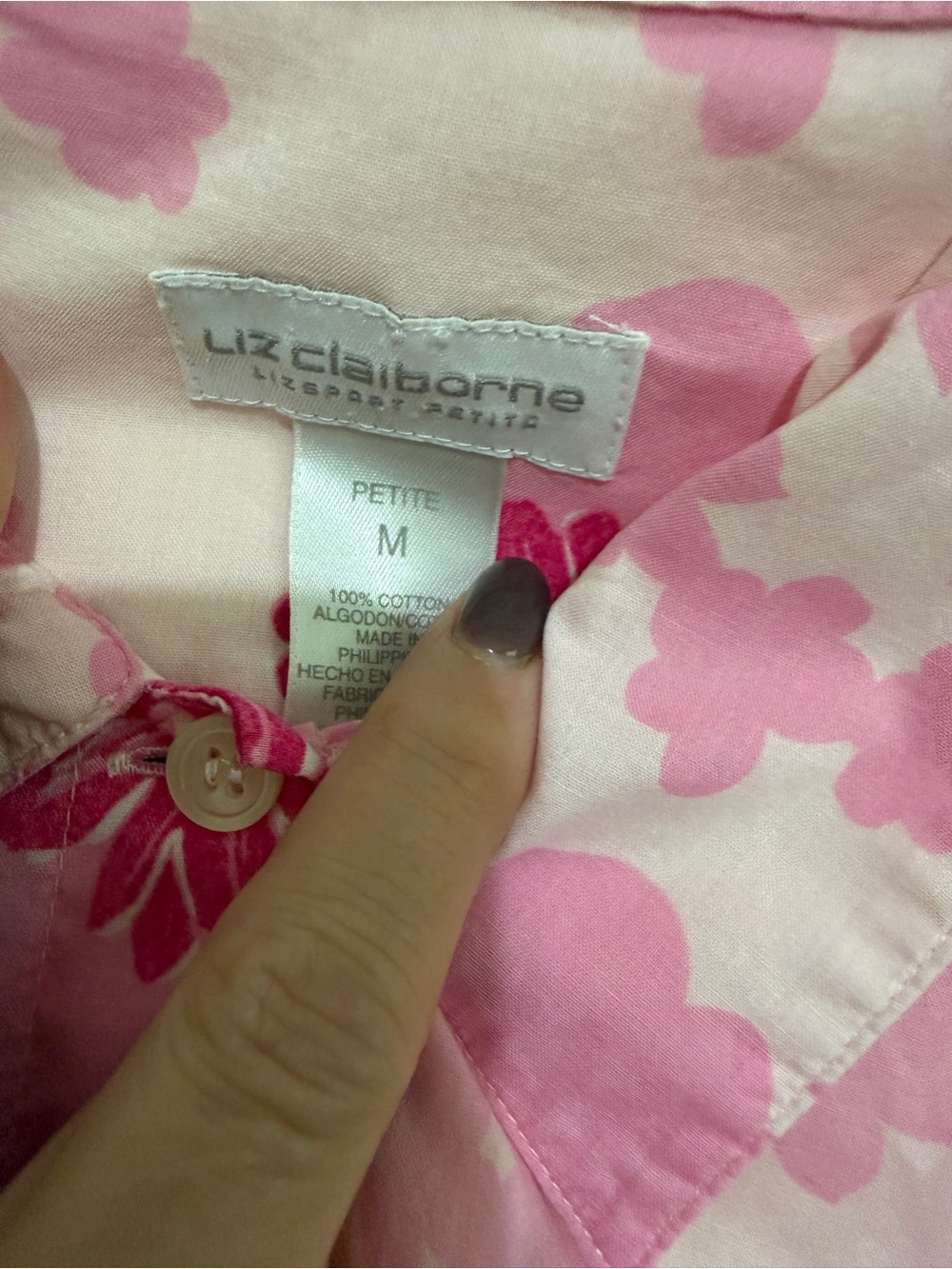 Light Pink Floral Button-Up Blouse - Picture 2 of 2